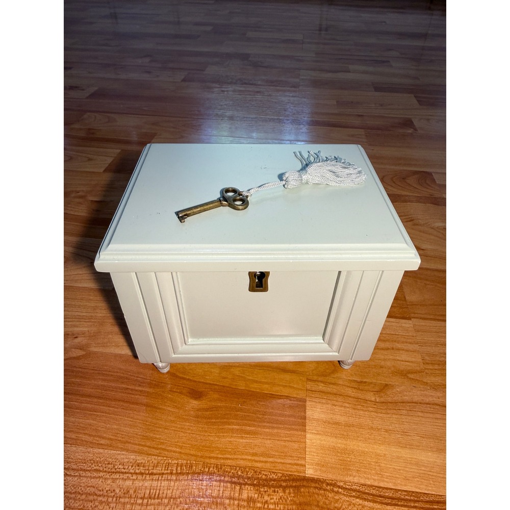 Pottery Barn Kids Blythe Jewelry Box with Key and Tassel